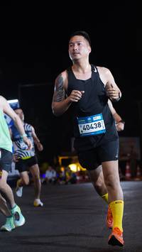 BIB: 40438
                            <button type="button" onclick="openModal(23072065)" class="btn btn-primary btn-sm float-right btn-popup" data-toggle="modal" data-target=".modal-high-quality">
                        <i class="fas fa-shopping-cart"></i> Add to Cart
                    </button>
                                            <button type="button" onclick="isThisMe(23072065, true)" class="btn btn-success btn-sm float-right btn-popup btn-isme hidden" data-toggle="tooltip" data-placement="bottom" title="นี่คือรูปของคุณใช่ไหม คลิกที่นี่เพื่อเอาเข้าอัลบั้ม">
                        <i class="fas fa-plus"></i> Add to album
                    </button>
                    <button type="button" onclick="isThisMe(23072065, false)" class="btn btn-warning btn-sm float-right btn-popup btn-isnotme hidden">
                        <i class="fas fa-ban"></i> Remove from album
                    </button>